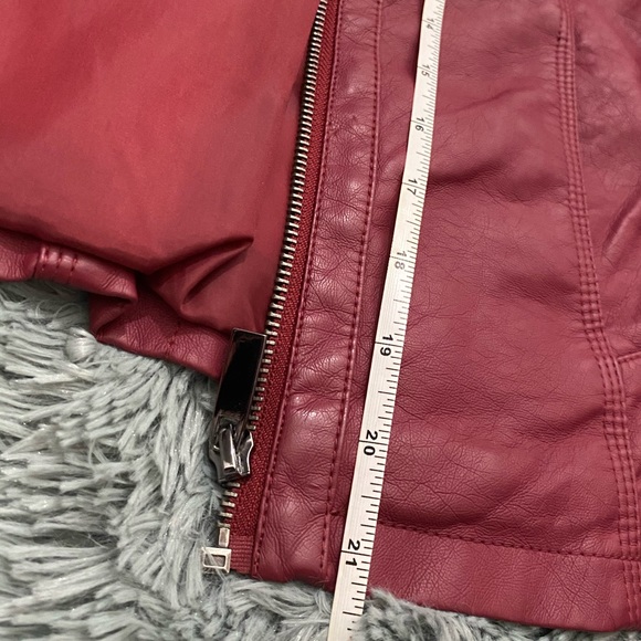 New York & Co Jacket - Picture 4 of 6